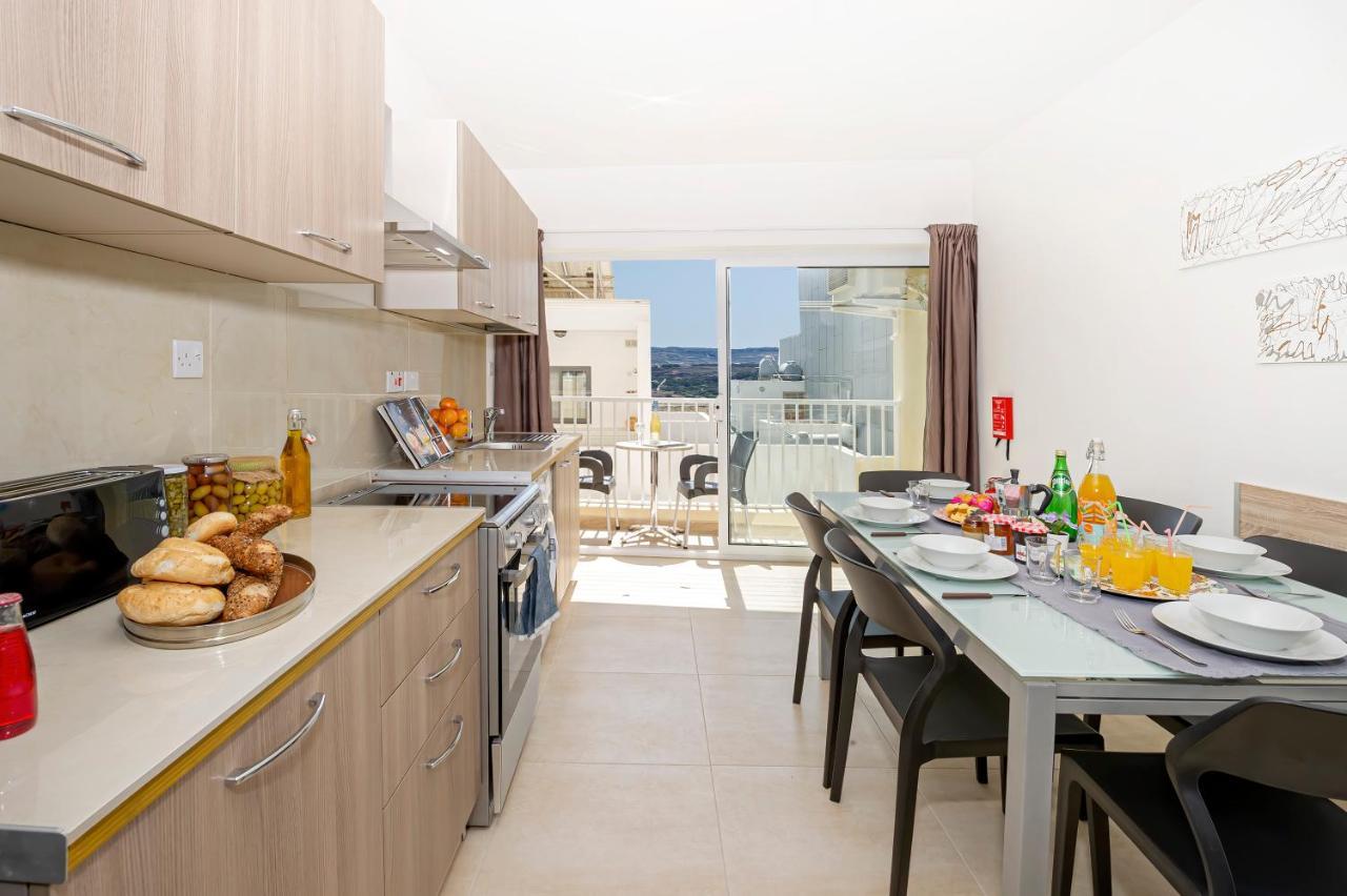 Summer Breeze Comfort Sunny Apartments Close To The Sandy Beaches - By Getawaysmalta Mellieha Exterior photo