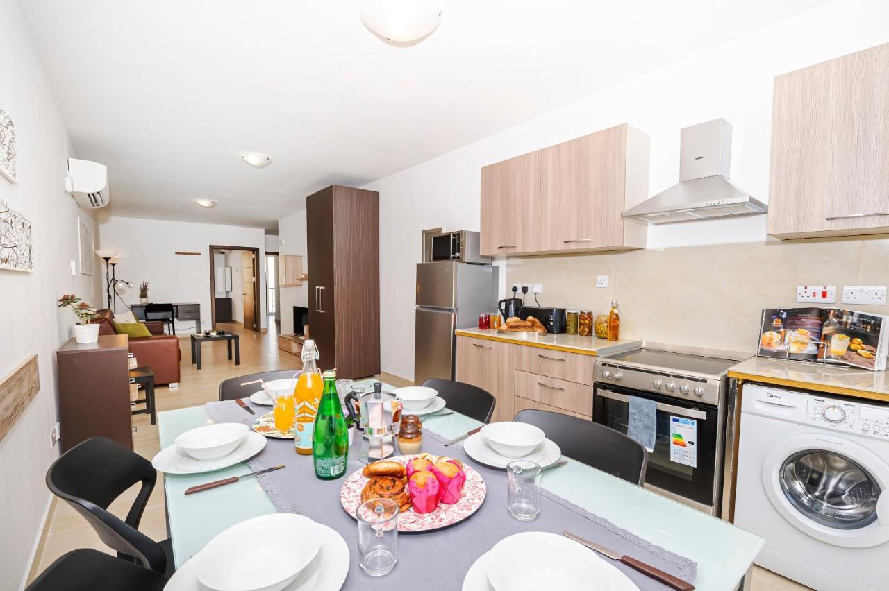 Summer Breeze Comfort Sunny Apartments Close To The Sandy Beaches - By Getawaysmalta Mellieha Exterior photo